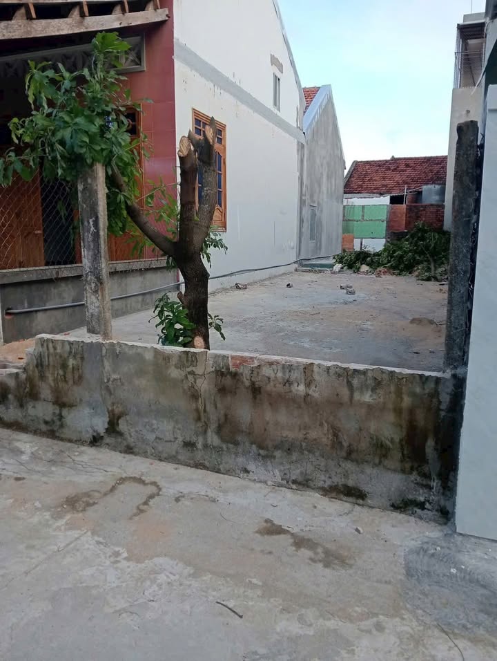 Đất nền Phú Yên 108m² giá 1 tỷ - Đường ô tô vào thoải mái!