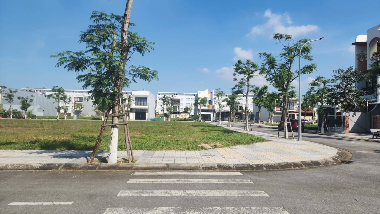 Đất nền lô góc Phú Mỹ Quảng Ngãi 171m² giá 2.95 tỷ - Cơ hội vàng cho đầu tư!