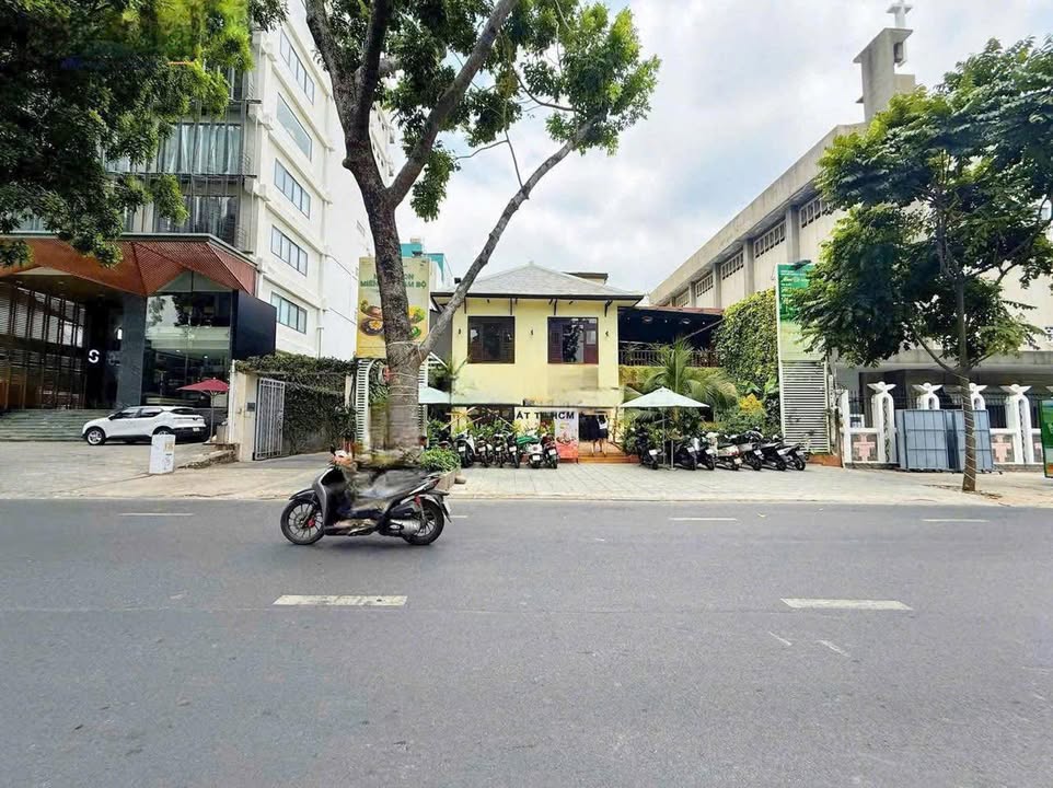 Mặt tiền Nguyễn Đình Chiểu, Đa Kao, Quận 1 - 432.5m², giá 300 tỷ - Đầu tư sinh lời ngay!