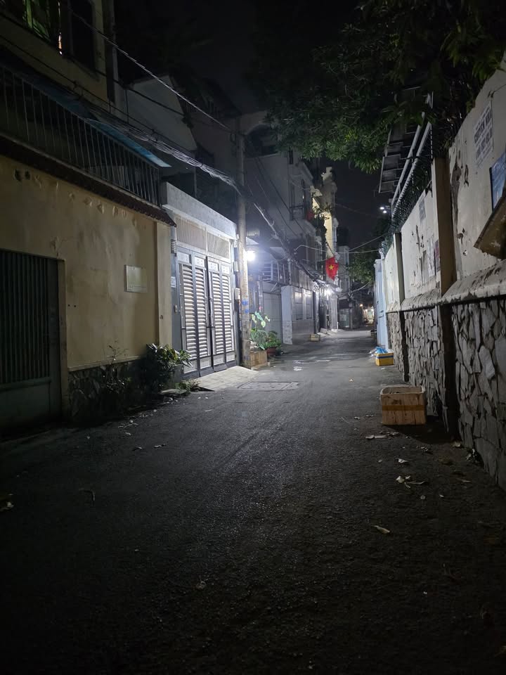 Nhà riêng tại xã Phước Kiển, Nhà Bè 60m² giá 5 tỷ - Sổ đỏ chính chủ, xem ngay!