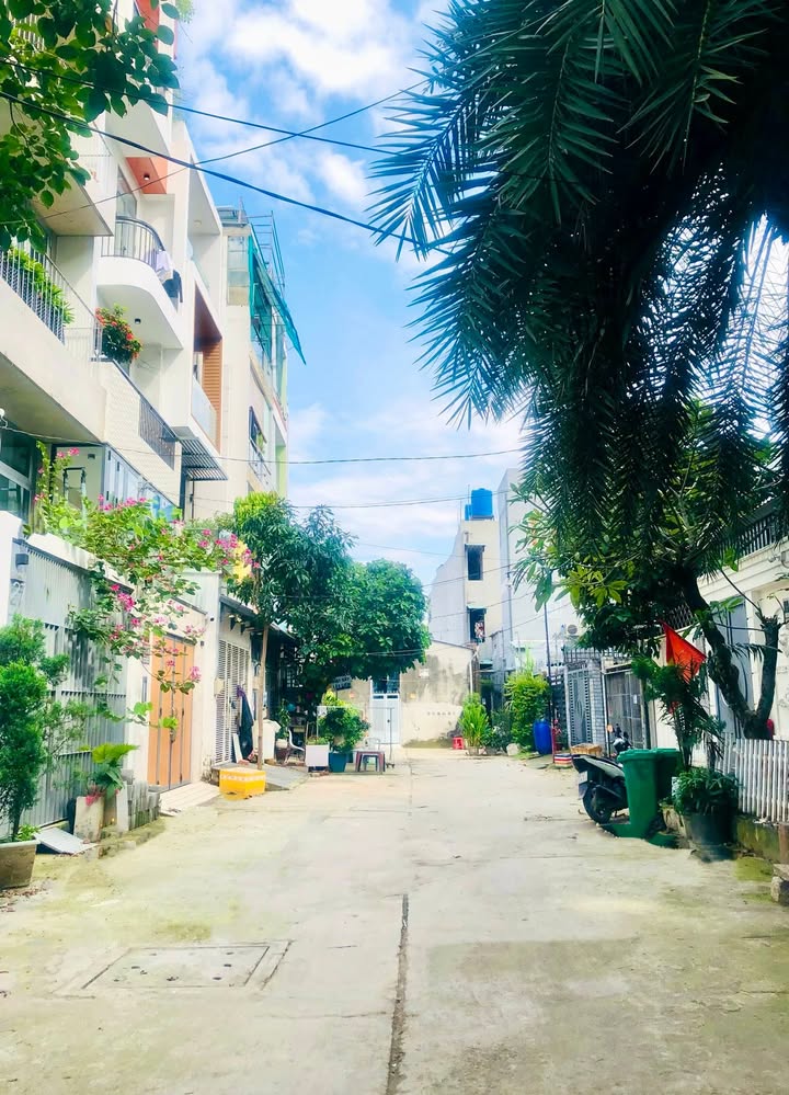 Nhà phố 4 tầng Gò Vấp, 51m² giá 6 tỷ - Ô tô quay đầu thoải mái!