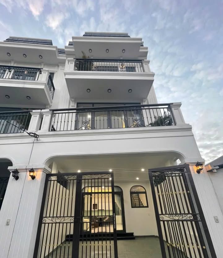 Nhà 3 Tầng EcoGarden Phường Xuân Hoà 69,1m² giá 3,3 tỷ - Sẵn sàng đón Tết!