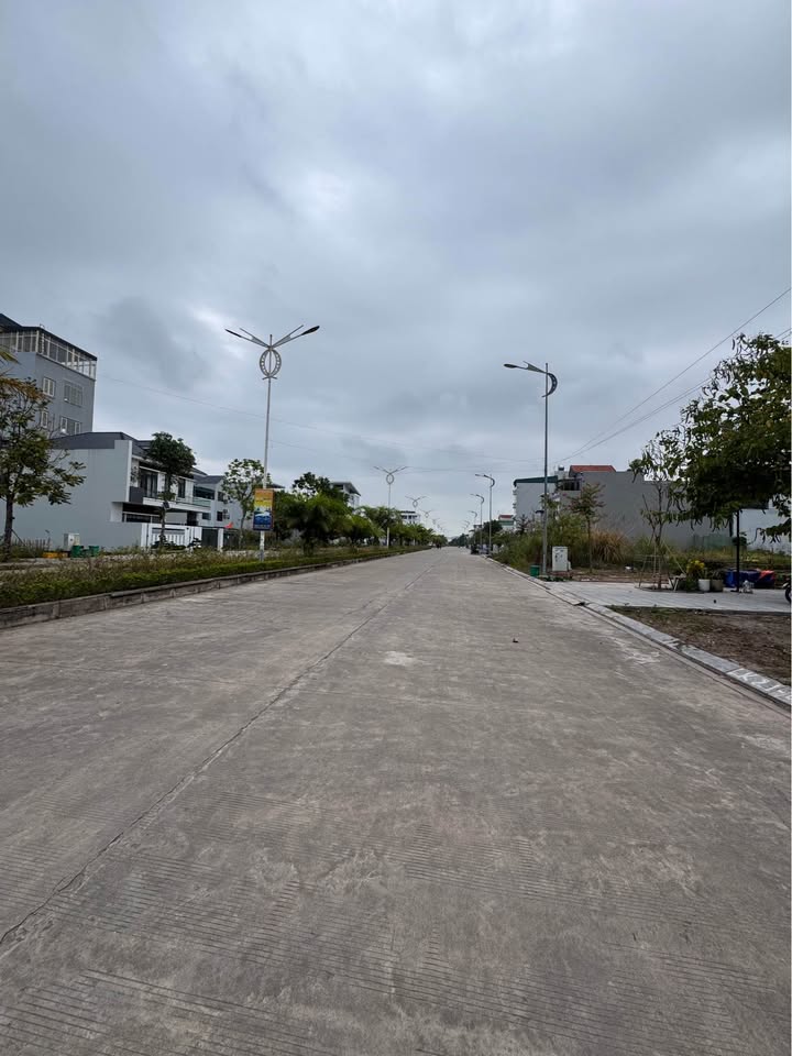 Bán đất đường Đoan Tĩnh, Phường Hải Yên, 90m² giá chỉ 2.9 tỷ - Cơ hội đầu tư tuyệt vời!