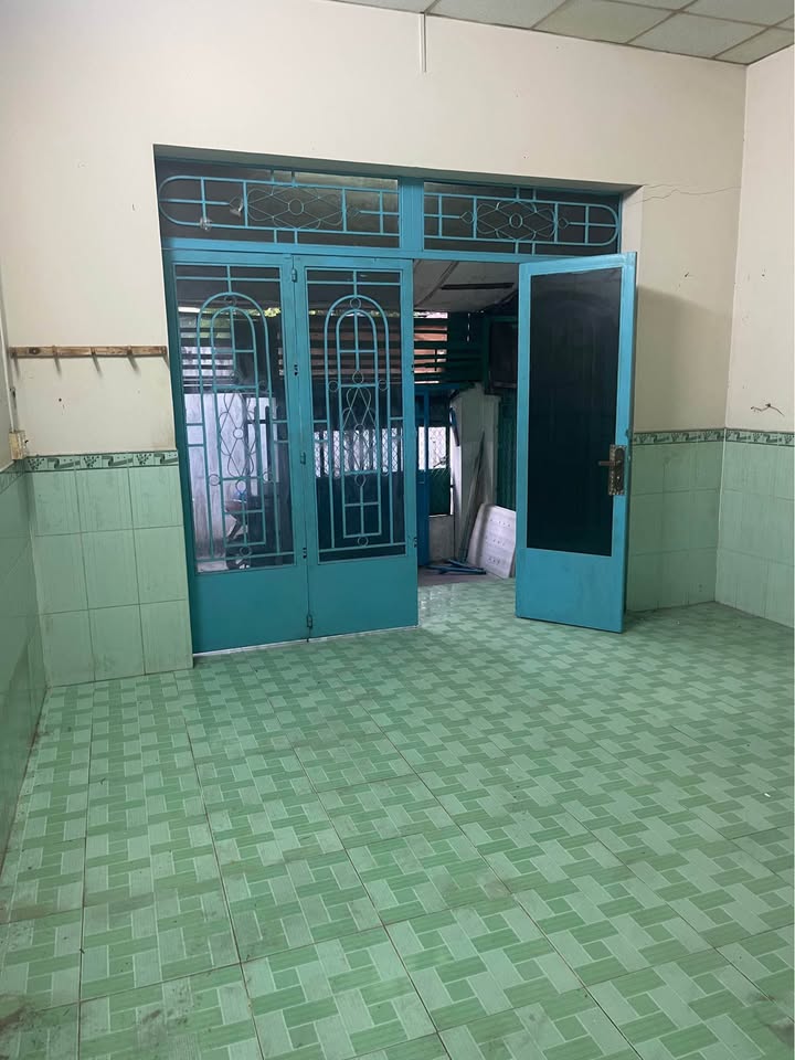 Nhà cấp 4 đường Lê Văn Thịnh, Quận 2, 58m² - Nở hậu đẹp, gần chợ!