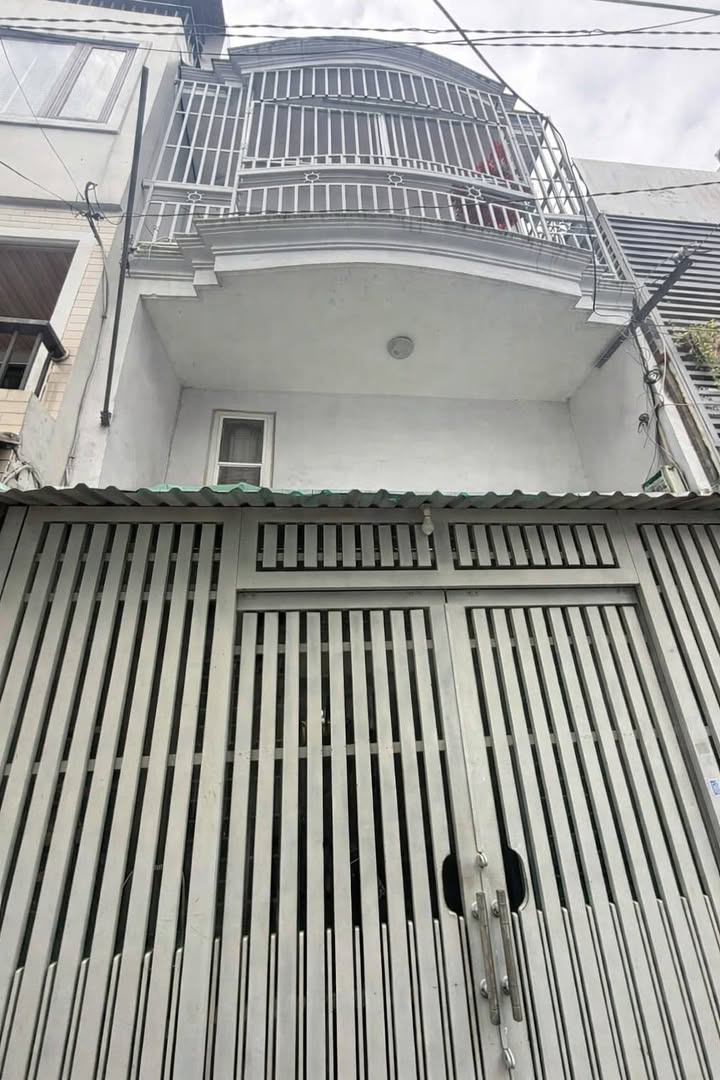 Nhà riêng Lê Văn Sỹ, Q.3 - 27m² giá 6 tỷ - Thông thoáng, tiện nghi!