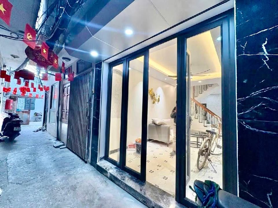 Nhà riêng Trương Định, Bạch Mai 30m² giá 7.25 tỷ - Sẵn sàng ở ngay!