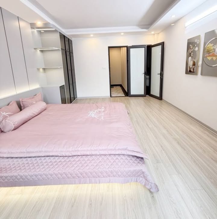 Nhà riêng Ngọc Hồi 45m² giá 7 tỷ - Vị trí đẹp, tiện ích ngập tràn!