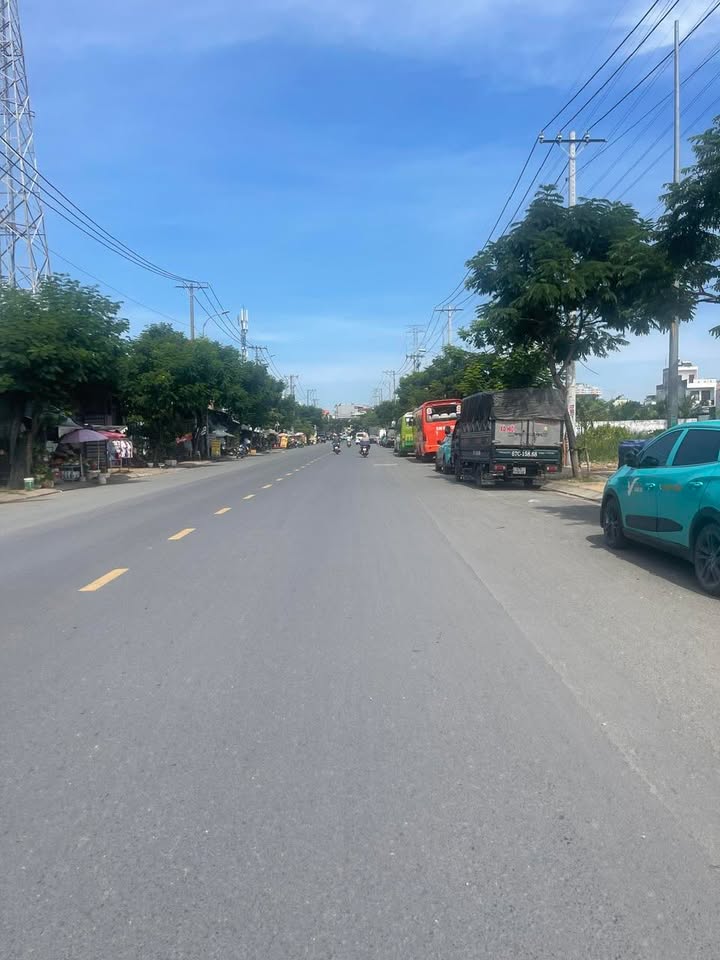 Đất nền Quận Bình Tân 100m² giá 8.5 tỷ - Vị trí đẹp gần trung tâm!