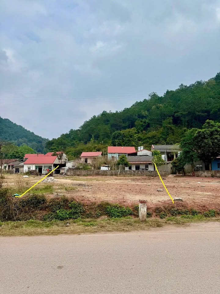 Đất thổ cư Lạng Sơn 198,2m² giá 1,9 tỷ - Cách trung tâm chỉ 5 phút!