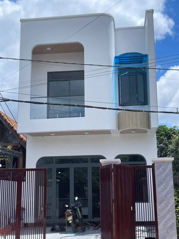 Nhà mặt tiền Hai Bà Trưng, Buôn Hồ 120m² giá 5 tỷ - Đầu tư sinh lời ngay!