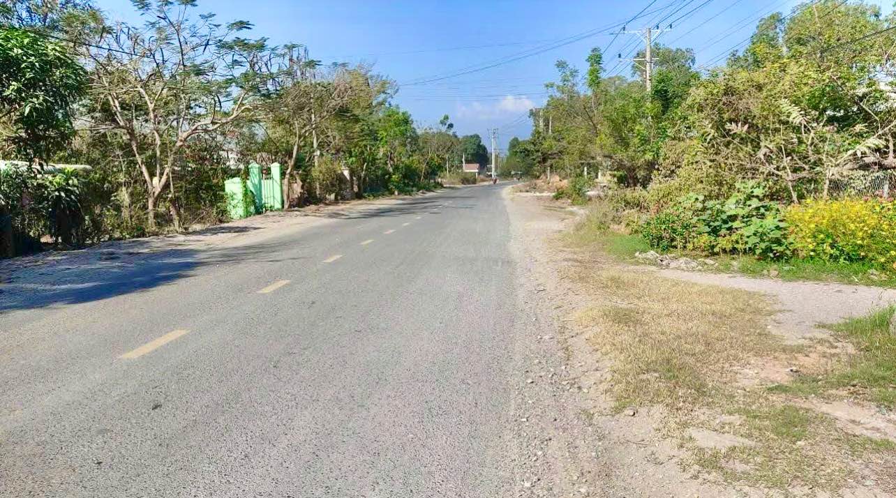 Đất nền Xã Hàm Đức, Huyện Hàm Thuận Bắc, 813m² giá 1.6 tỷ - Đầu tư sinh lời ngay!