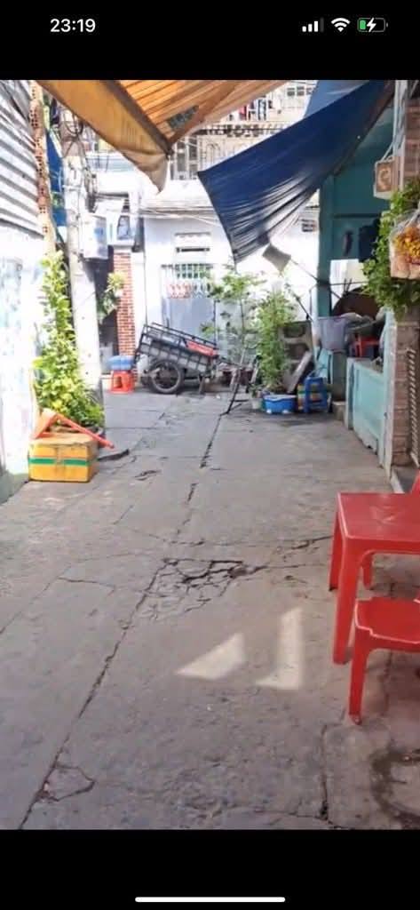 Nhà phố Lạc Long Quân, Tân Bình, 17m² giá 2.6 tỷ - Sổ hồng chính chủ!