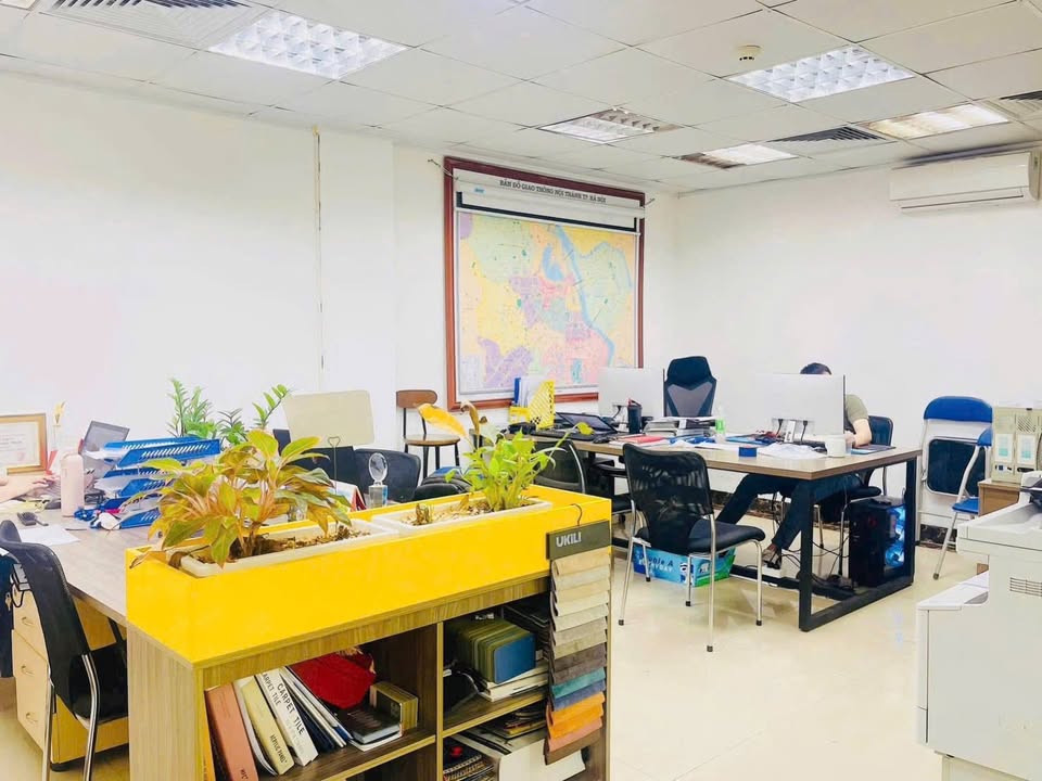 Văn phòng cho thuê 177m² Trường Chinh - Thanh Xuân - Giá chỉ 38.94 triệu/tháng