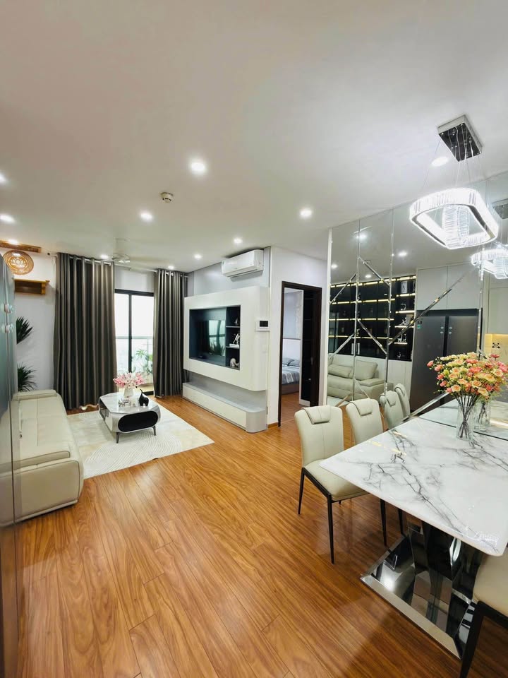 Căn hộ Golden Palace 86m² giá 8 tỷ - Sẵn sàng vào ở ngay!