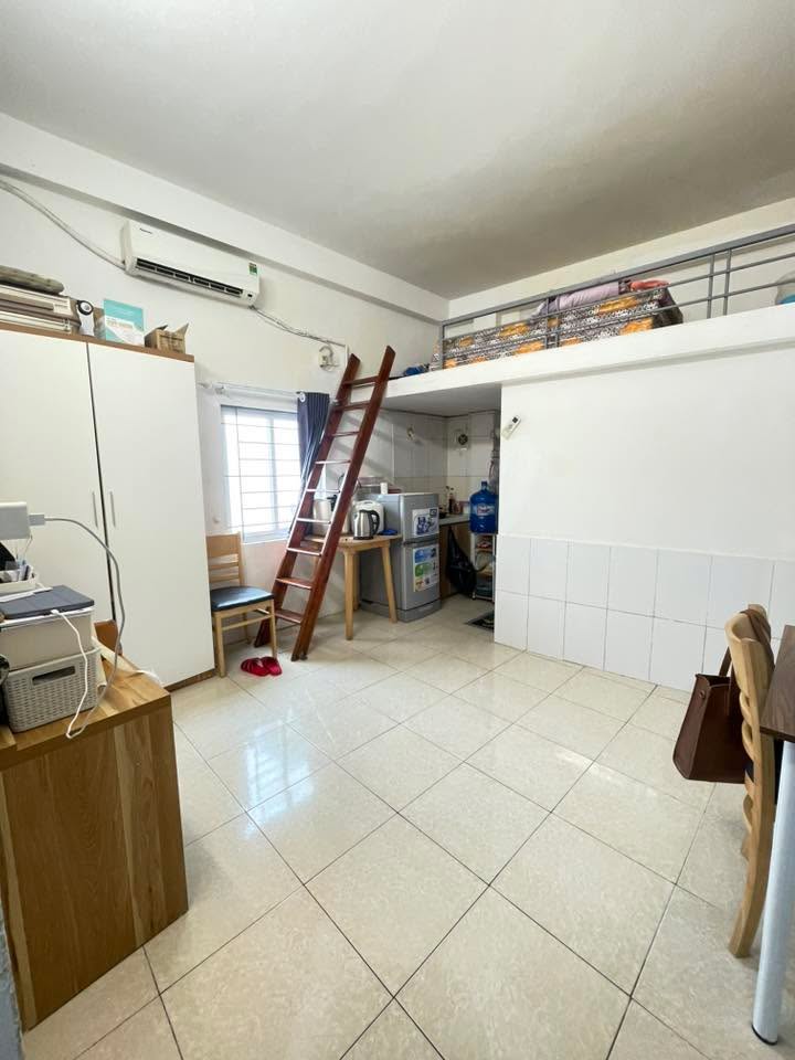 Phòng cho thuê tại 397 Phạm Văn Đồng, 20m² giá 3.2 triệu - Tiện nghi đầy đủ, giờ giấc tự do!