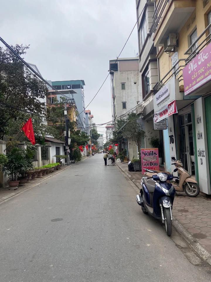 Đất nền Trâu Quỳ, 50m² giá 5.5 tỷ - Cơ hội đầu tư hiếm có!