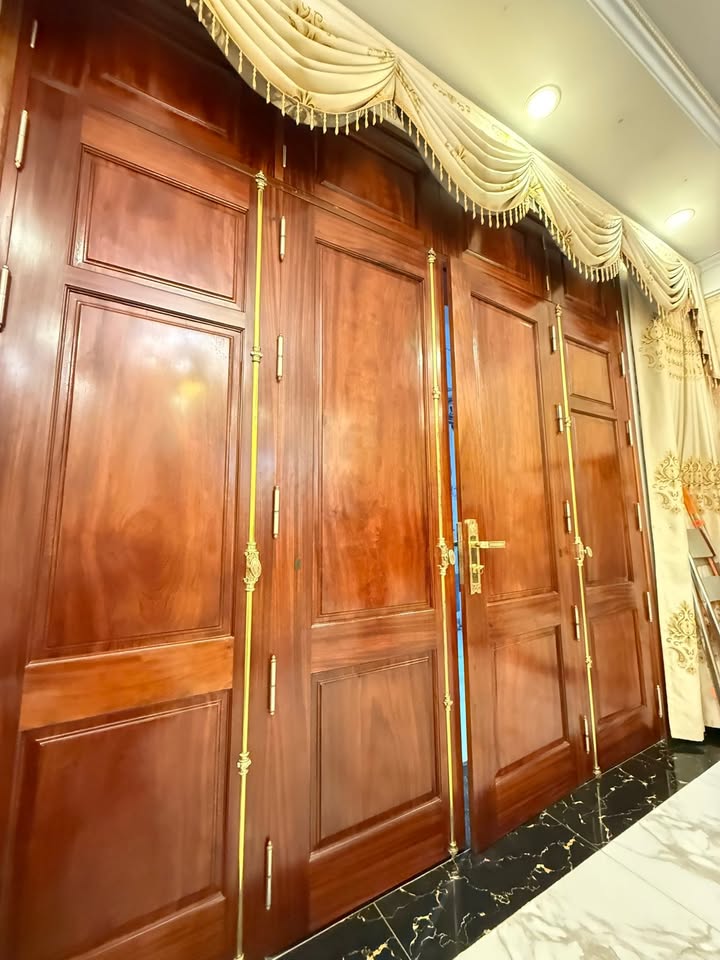 Nhà phố Bạch Mai 60m² giá 16.8 tỷ - Cần thanh khoản trước Tết!