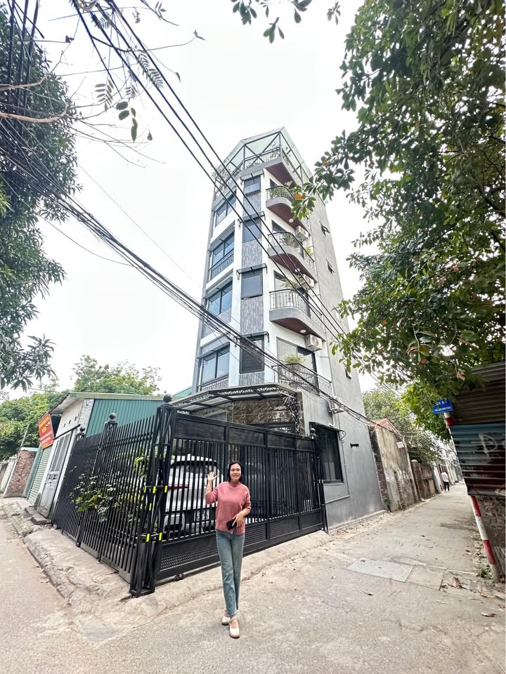 Nhà 6 tầng tại Long Biên 60m² giá 13 tỷ - Full nội thất, sẵn sàng vào ở!