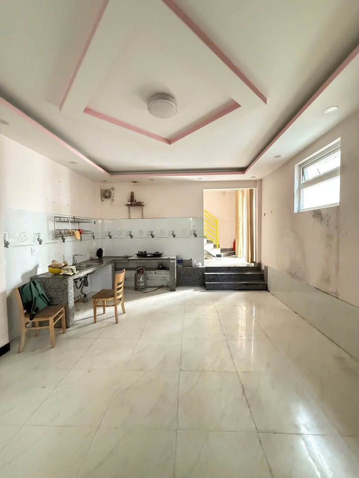 Nhà phố Đà Lạt 38m² giá 2.75 tỷ - Hai mặt tiền đường Nguyễn Lương Bằng!