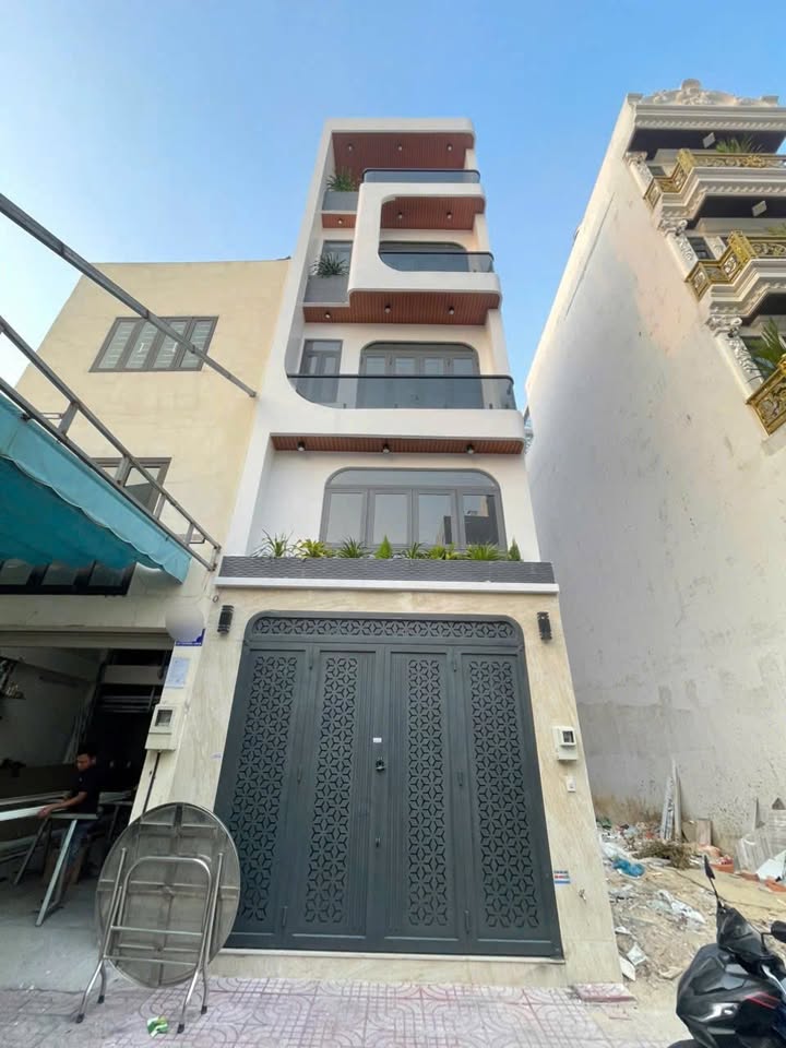 Nhà phố Gò Xoài, Bình Tân 52m² giá 8.3 tỷ - Hẻm rộng 7m thoáng đãng