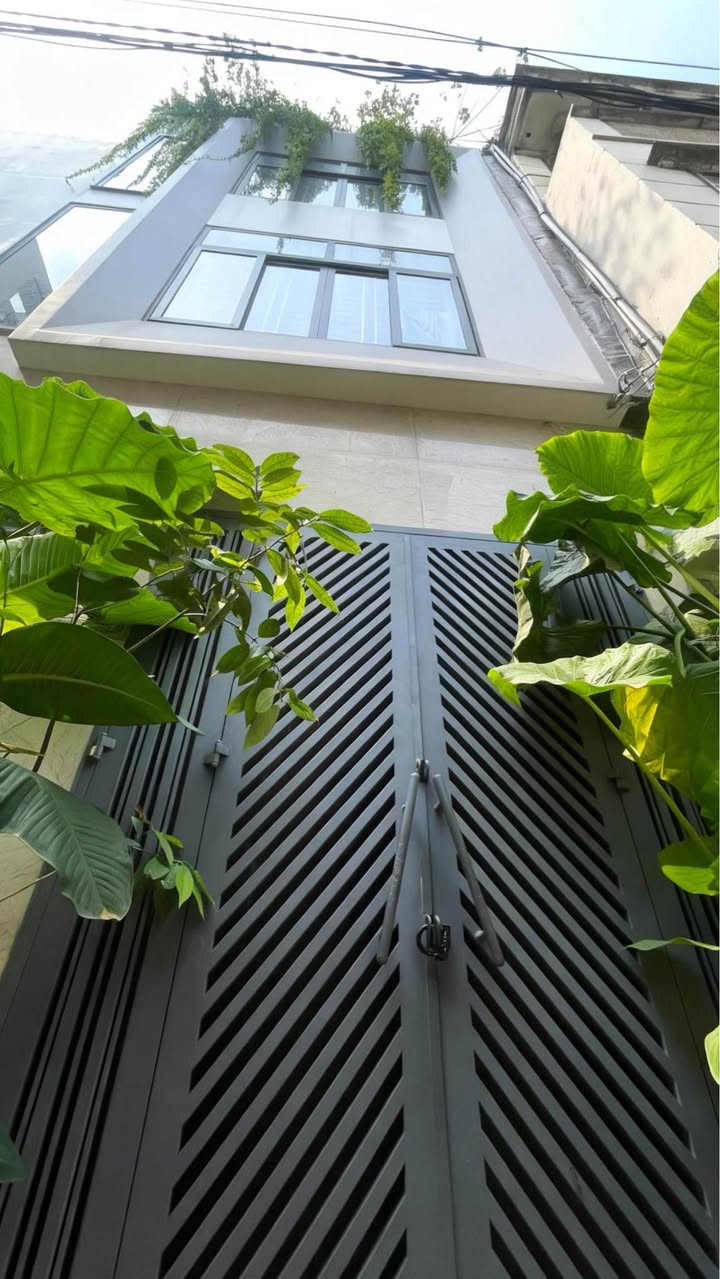 Nhà riêng Quận Bình Thạnh 42m² giá 7 tỷ - Ô tô đỗ cửa, vị trí đắc địa!