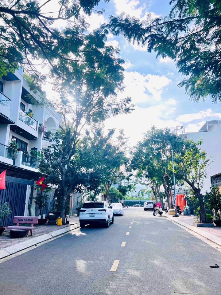 Nhà phố đường số 19 Nha Trang 100m² giá 10.5 tỷ - Thiết kế theo ý thích!