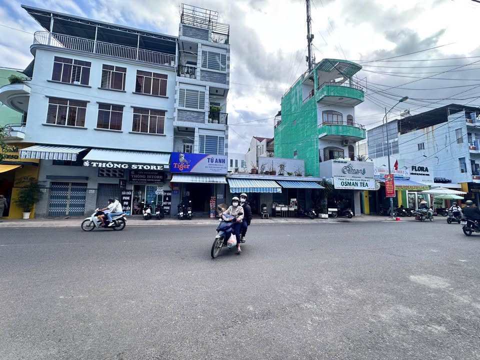 Nhà mặt tiền đường Cửu Long, Nha Trang 212m² - Kinh doanh thuận lợi