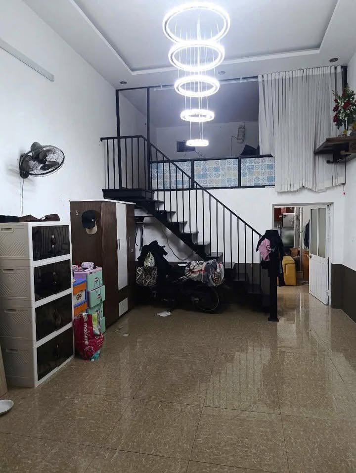 Nhà riêng cho thuê tại ngõ 143 Tôn Đức Thắng, 60m² - Kinh doanh thuận lợi!
