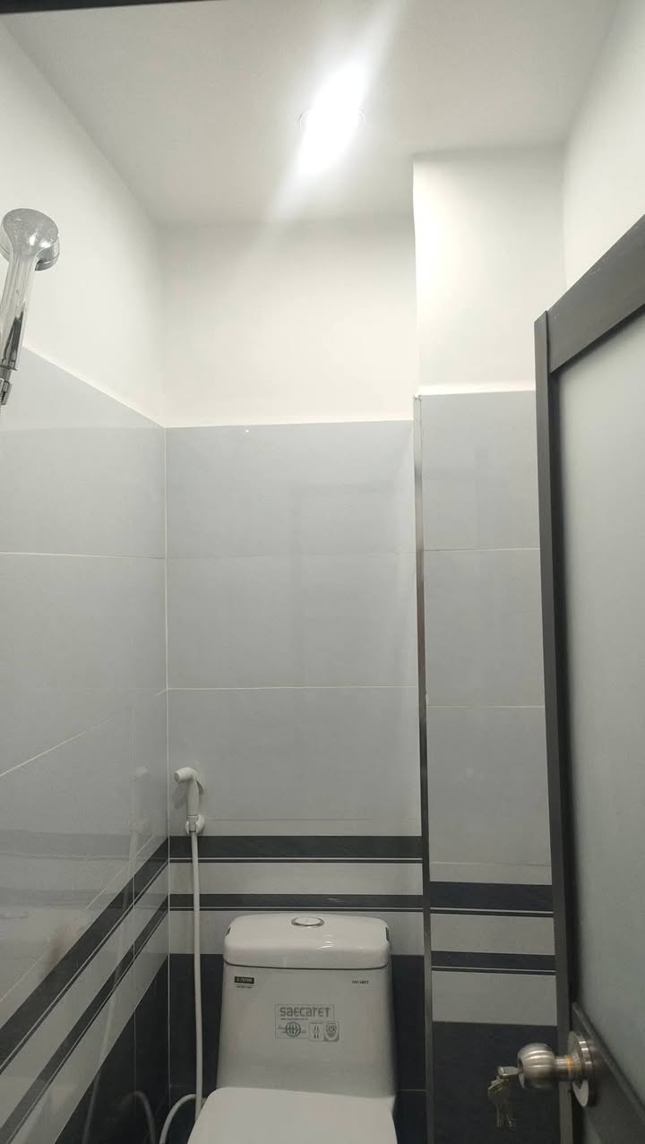 Nhà phố Xã Trung Chánh, Hóc Môn 18m² giá 1.2 tỷ - Pháp lý sổ hồng chính chủ!