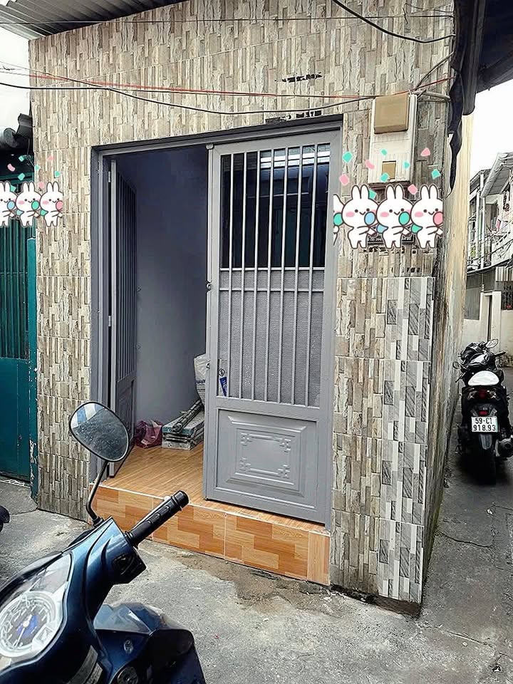 Nhà phố Xóm Chiếu, Quận 4, 34m² giá 2.8 tỷ - Căn góc an ninh, gần chợ