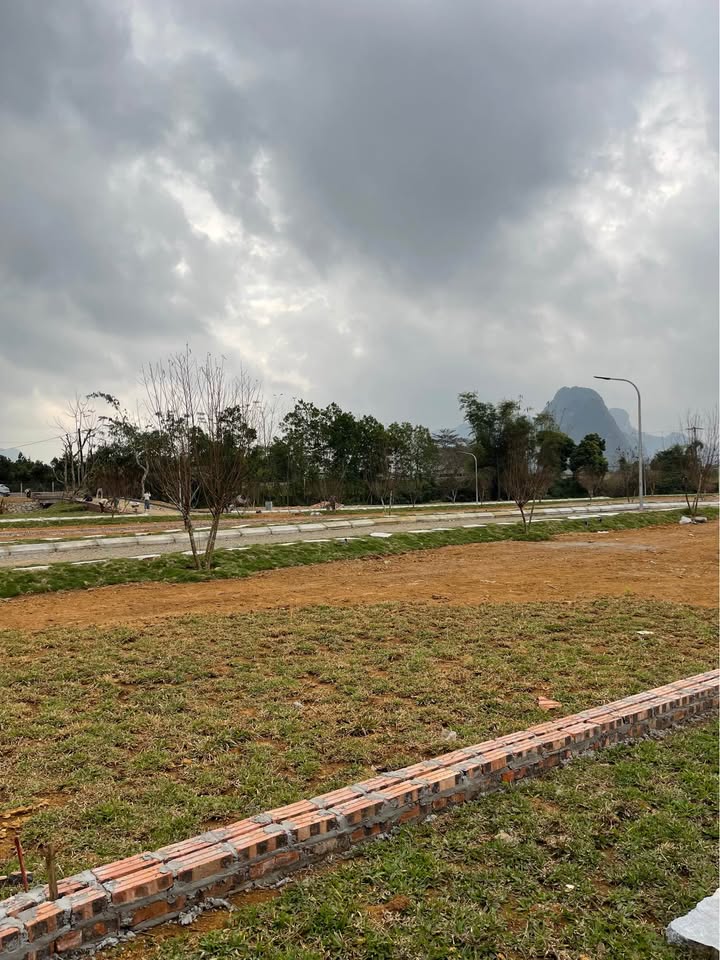 Đất nghỉ dưỡng tại Serena Resort Kim Bôi 100m² giá chỉ 280 triệu - Sổ hồng chính chủ!