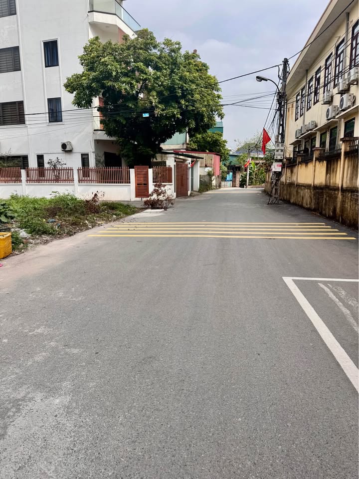 Đất nền Phường Xuân Lâm 95m² giá 3 tỷ - Ô tô vào tận nơi, tiện ích đầy đủ!