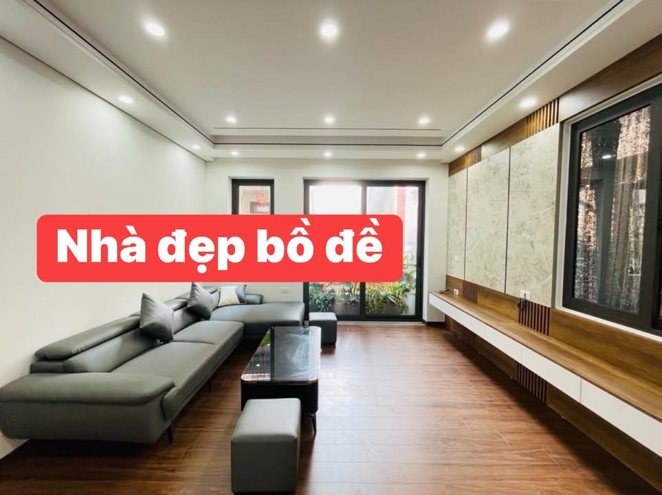 Nhà phố Bồ Đề, Long Biên 40m² giá 7 tỷ - Vị trí đắc địa, không thể bỏ lỡ!