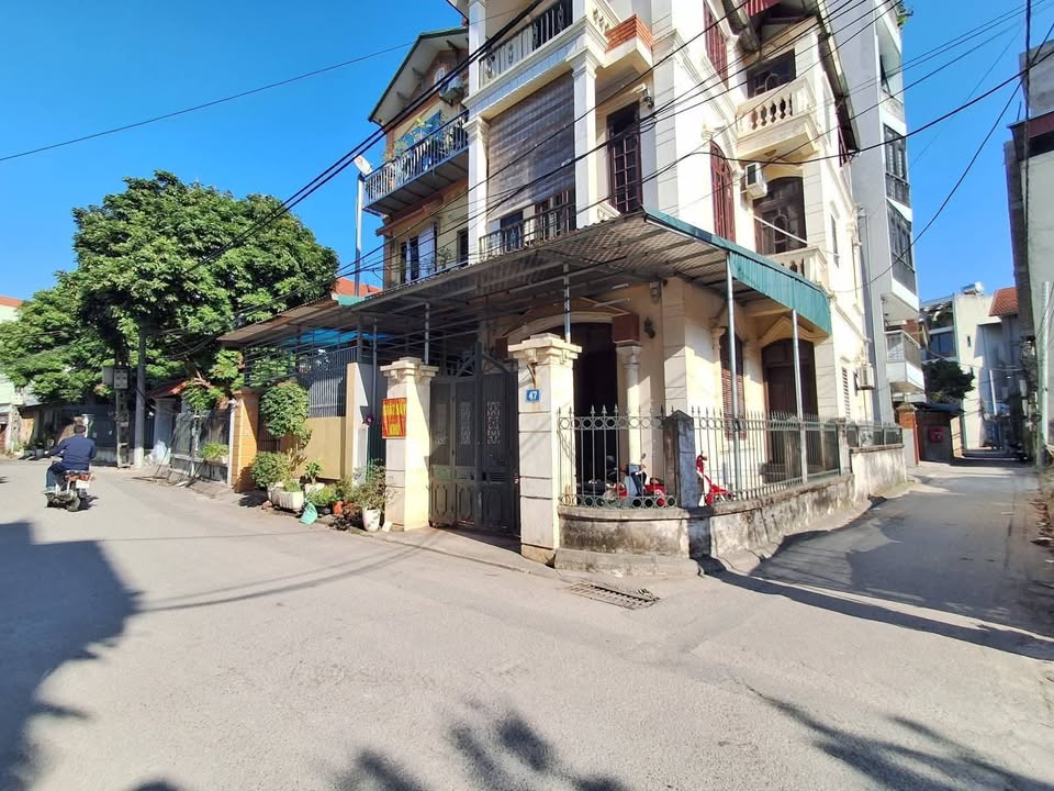 Đất phân lô phố Vũ Đình Tụng 48m² giá 6.1 tỷ - Đầu tư sinh lời nhanh!