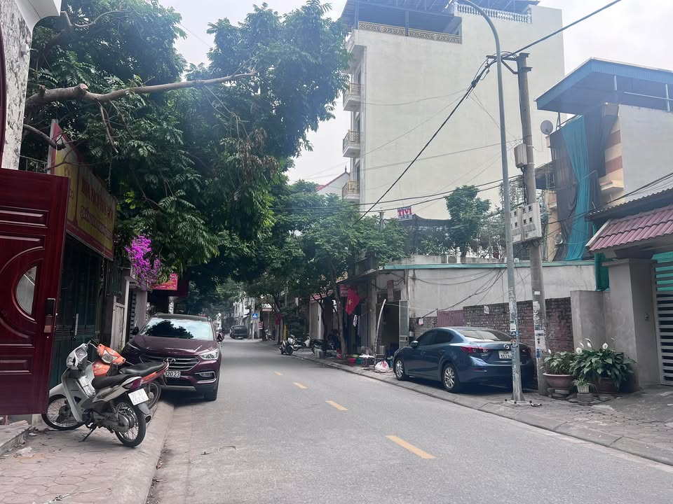 Nhà mặt phố Sài Đồng 92m² giá thỏa thuận - Kinh doanh đỉnh cao!