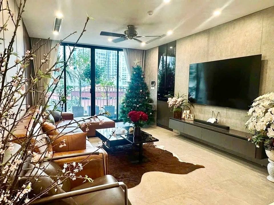 Biệt thự Townhouse Định Công 87m² giá 30 tỷ - An ninh tốt, dân trí cao!