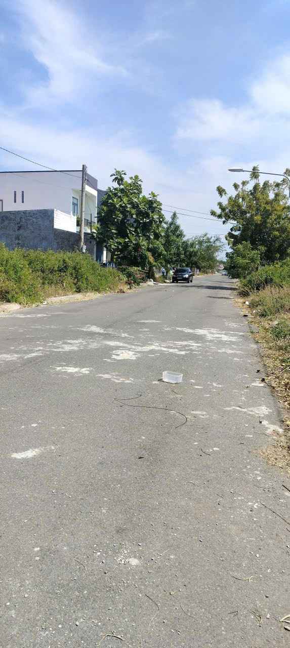 Nhà cấp 4 thổ cư 95m² tại Thôn 3, Phan Thiết - Giá 1.6 tỷ, cần bán gấp!