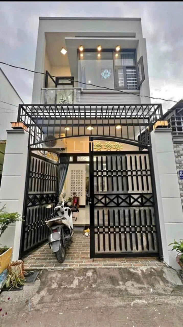 Nhà đẹp đường Nguyễn Duy Phương, Tân Kiên 80m² giá 950 triệu - Bán gấp!