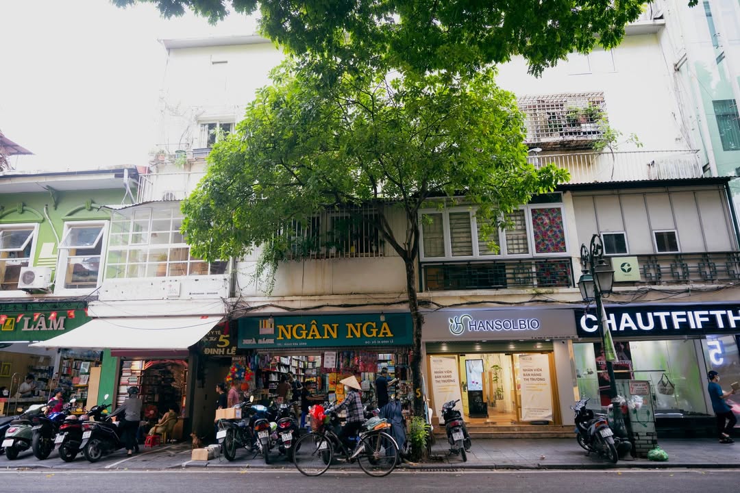 Mặt bằng kinh doanh cho thuê phố Đinh Lễ - Hoàn Kiếm 90m² giá 80 triệu - Vị trí đắc địa!