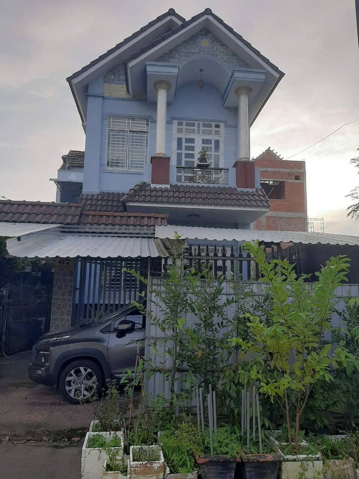 Biệt thự mái thái Hậu Giang 180m² giá 5.7 tỷ - Sẵn sàng vào ở ngay!