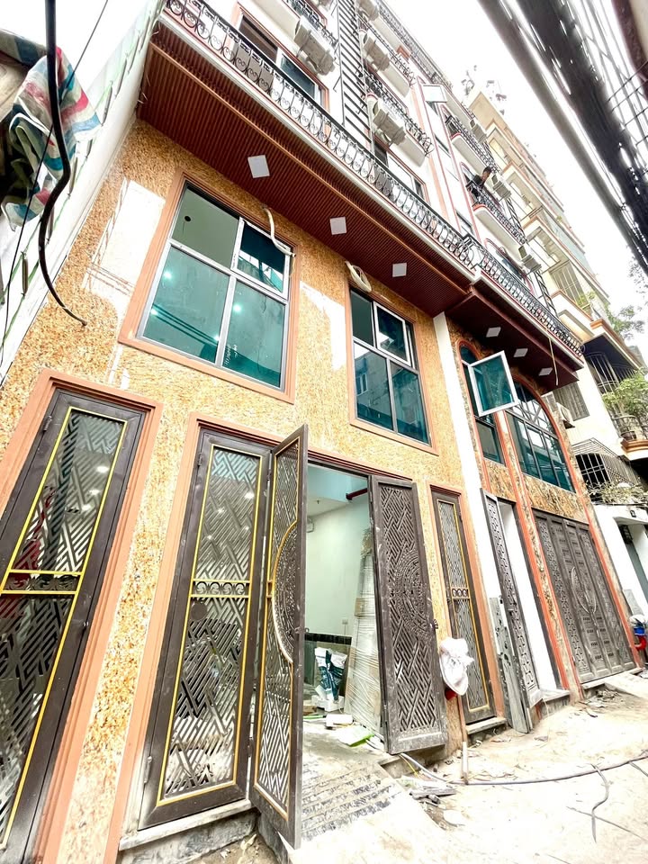 Căn hộ CCMN Đội Cấn 93m² giá 27.5 tỷ - Chính chủ bán gấp!