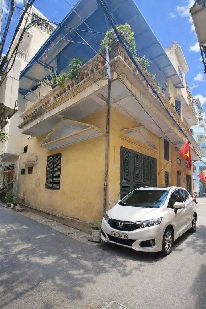 Đất tặng nhà 2 tầng tại Học viện Chính trị - 47m² giá Thỏa thuận - Vị trí đỉnh cao!