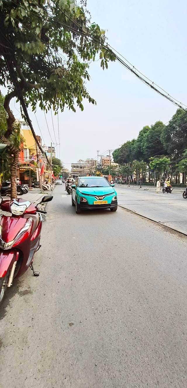 FrontHouse tại Khối Ng. Văn, Phường Quang Trung, Nam Định 82m² giá 15 tỷ - Đầu tư sinh lời hấp dẫn!