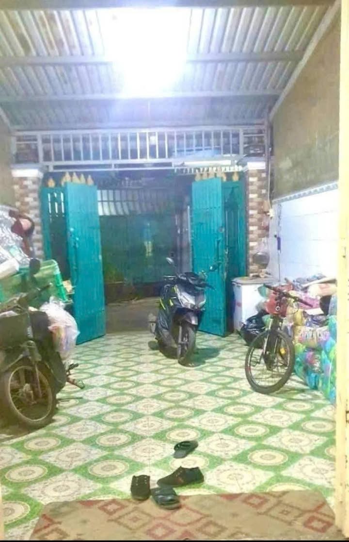 Nhà mặt tiền Nguyễn Văn Bứa, Hóc Môn 108m² giá 4.999 tỷ - Chính chủ bán nhanh!