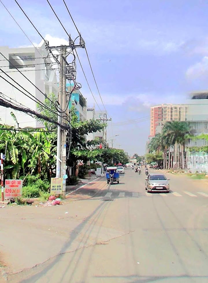 Bán căn góc mặt tiền The Avila Quận 8, 100m² giá chỉ 11.1 tỷ - Kinh doanh đỉnh cao!