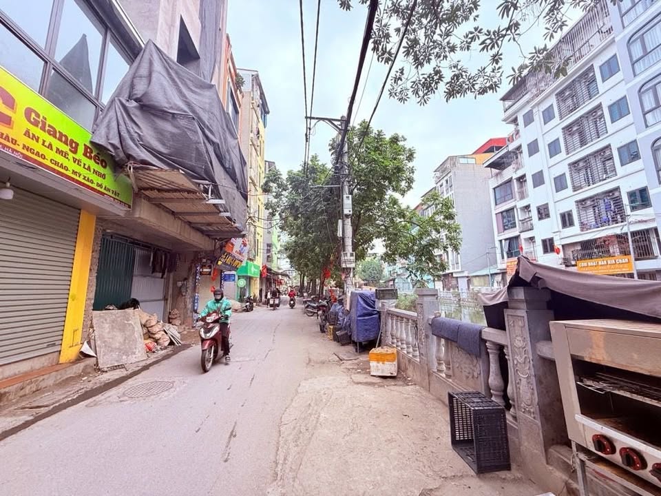 Nhà phố Đỗ Đức Dục, Mễ Trì 33m² giá 7.1 tỷ - Đầu tư sinh lời ngay!