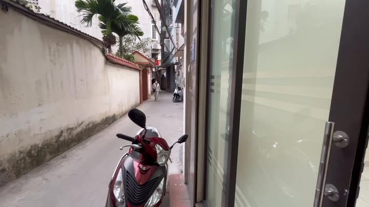 Nhà phố Nghĩa Đô, Cầu Giấy 30m² giá 6 tỷ - Kinh doanh tốt ngay mặt ngõ!