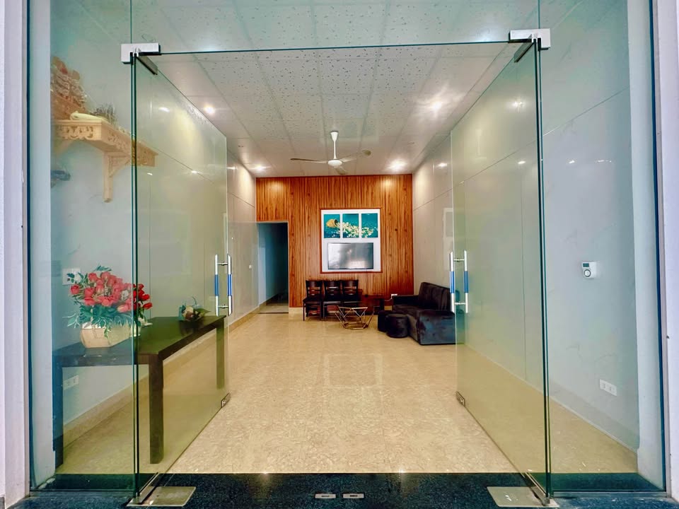 Nhà cấp 4 phường Quảng Thắng 97m² giá 3 tỷ - Ô tô vào tận nhà!