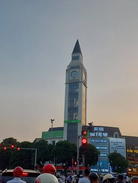 Căn hộ Tháp Đồng Hồ Tây Hồ 158m² giá thỏa thuận - Chính chủ bán gấp!