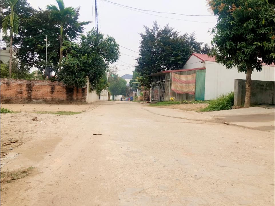 Đất nền Khu 3 Vân Phú 240m² giá thỏa thuận - Đầu tư sinh lời ngay!